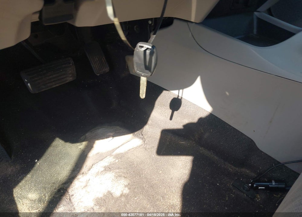 2012 HONDA CIVIC VIN: 2HGFB2F80CH508015
