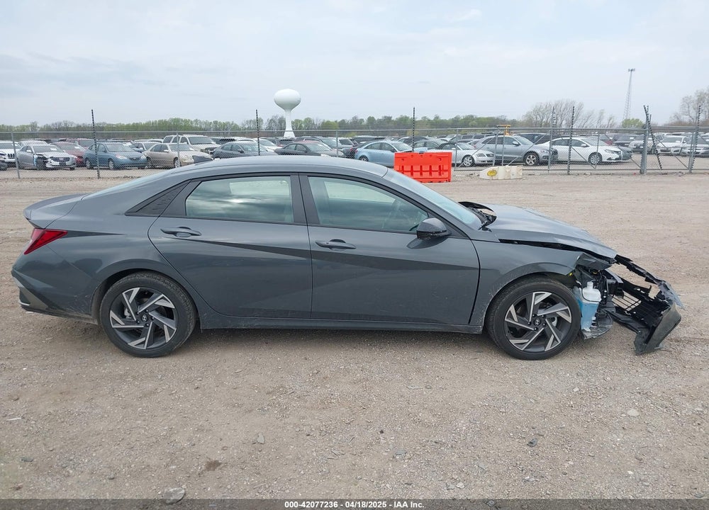 2025 HYUNDAI ELANTRA SEL SPORT VIN: KMHLM4DG4SU956654