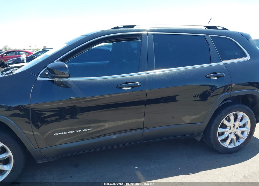 2015 JEEP CHEROKEE VIN: 1C4PJLDS6FW677908