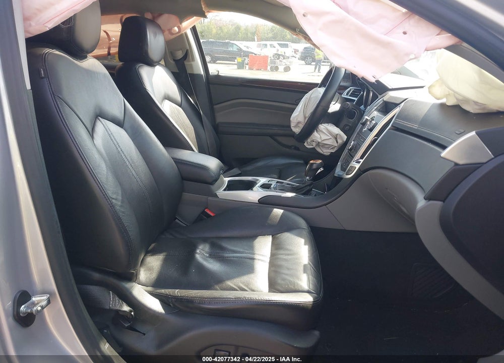 2011 CADILLAC SRX VIN: 3GYFNAEY6BS517518