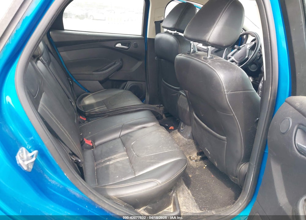 2014 FORD FOCUS TITANIUM VIN: 1FADP3J29EL253540