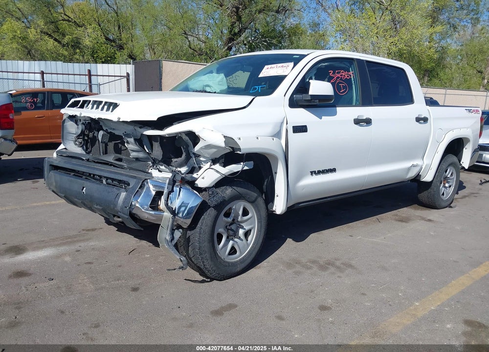 2015 TOYOTA TUNDRA SR5 5.7L V8 VIN: 5TFDY5F14FX456512