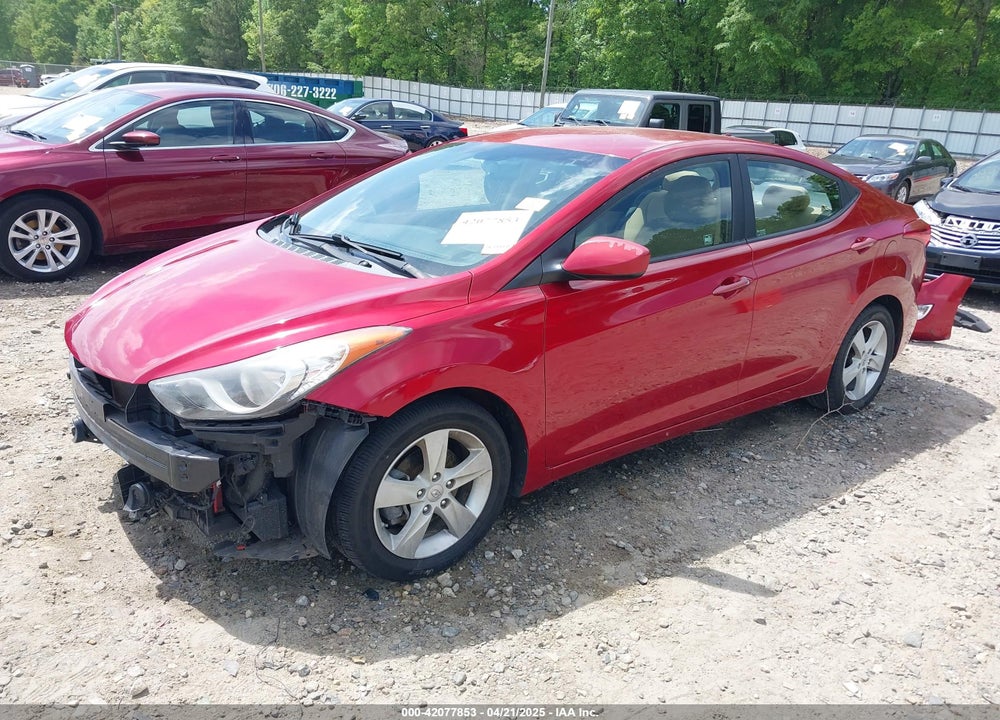 2013 HYUNDAI ELANTRA VIN: KMHDH4AE4DU864636
