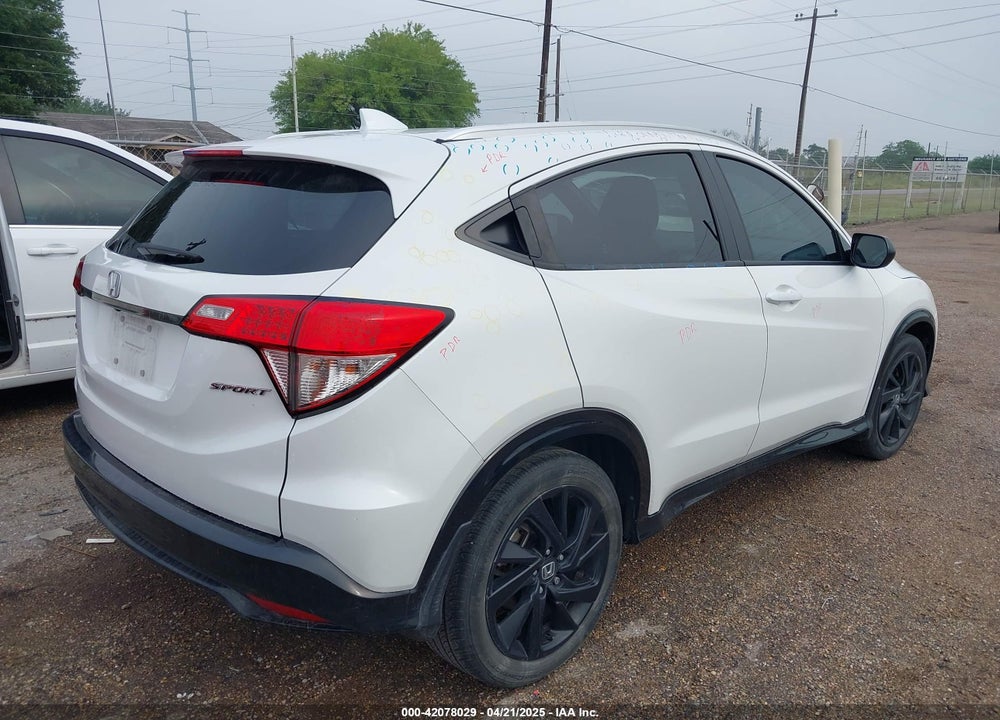 2022 HONDA HR-V VIN: 3CZRU5H17NM700876