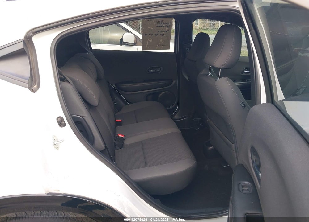 2022 HONDA HR-V VIN: 3CZRU5H17NM700876