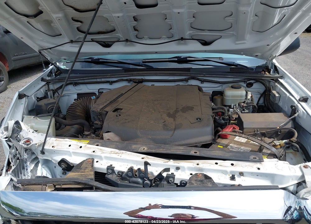 2015 TOYOTA TACOMA BASE V6/TRD PRO VIN: 3TMLU4EN6FM185335