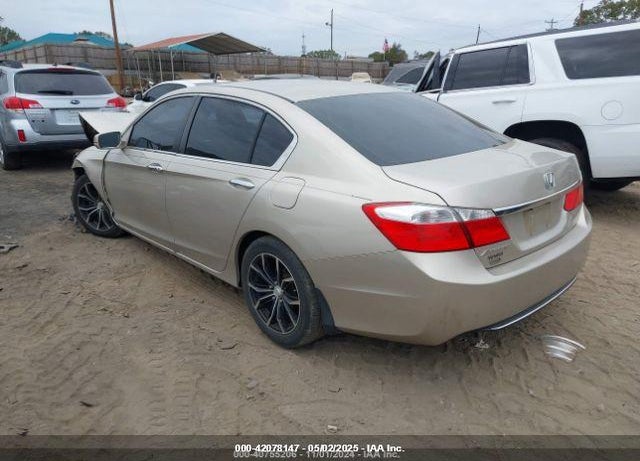 2013 HONDA ACCORD VIN: 1HGCR2F73DA207972