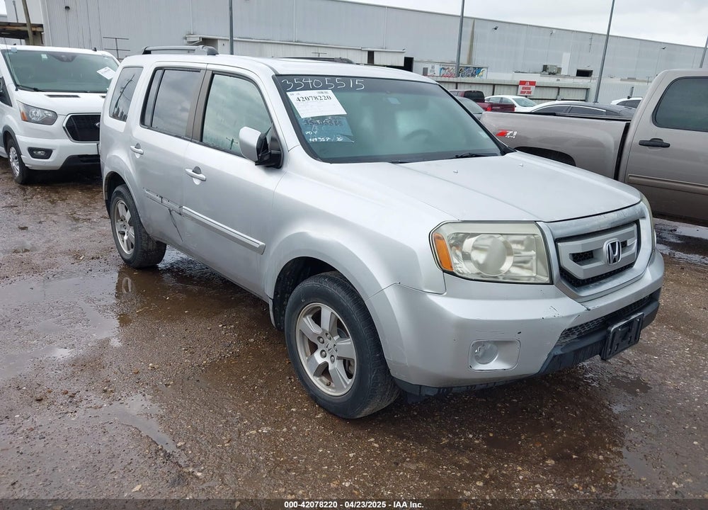 2009 HONDA PILOT EX VIN: 5FNYF38469B024070