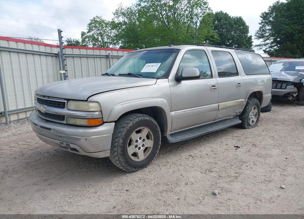 2004 CHEVROLET SUBURBAN 1500 LT VIN: 1GNEC16Z34J268718