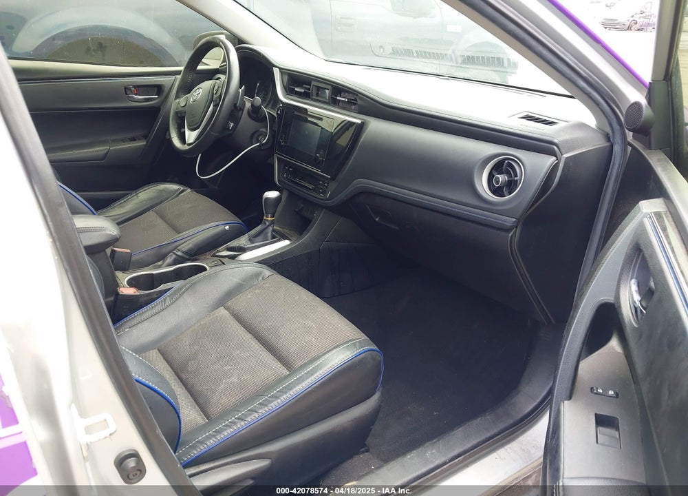 2018 TOYOTA COROLLA VIN: 5YFBURHE3JP800705