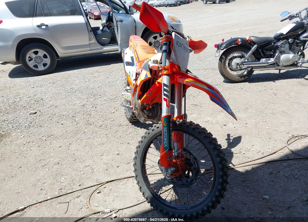 2025 KTM 350 XC-F VIN: VBKXCP431SM228571
