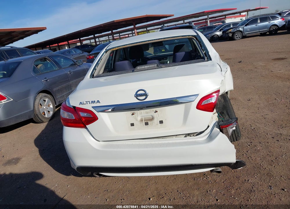 2017 NISSAN ALTIMA VIN: 1N4AL3AP2HN334480
