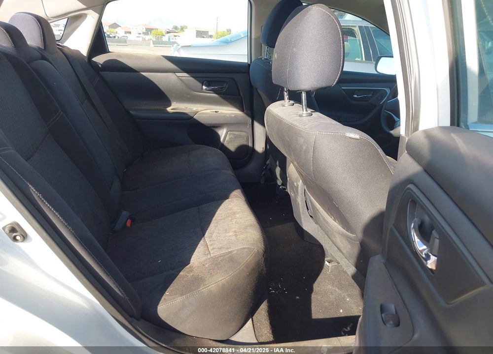 2017 NISSAN ALTIMA VIN: 1N4AL3AP2HN334480