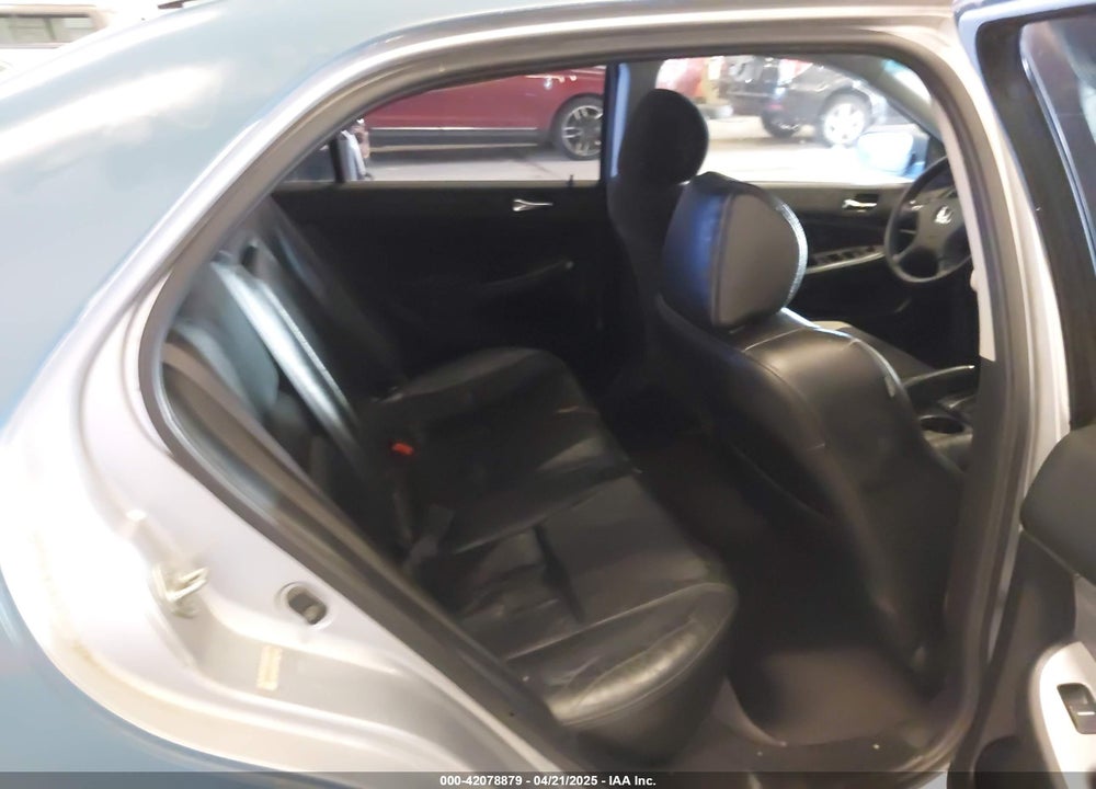 2004 HONDA ACCORD 2.4 EX VIN: JHMCM56684C020543