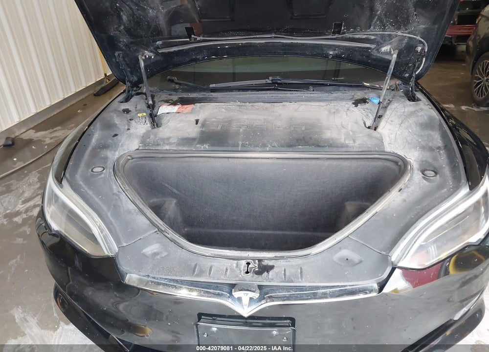 2018 TESLA MODEL S 100D/75D/P100D VIN: 5YJSA1E2XJF248751