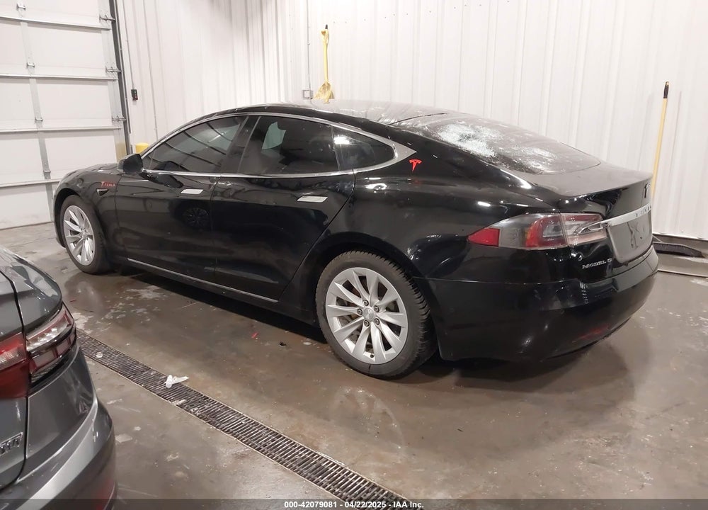 2018 TESLA MODEL S 100D/75D/P100D VIN: 5YJSA1E2XJF248751