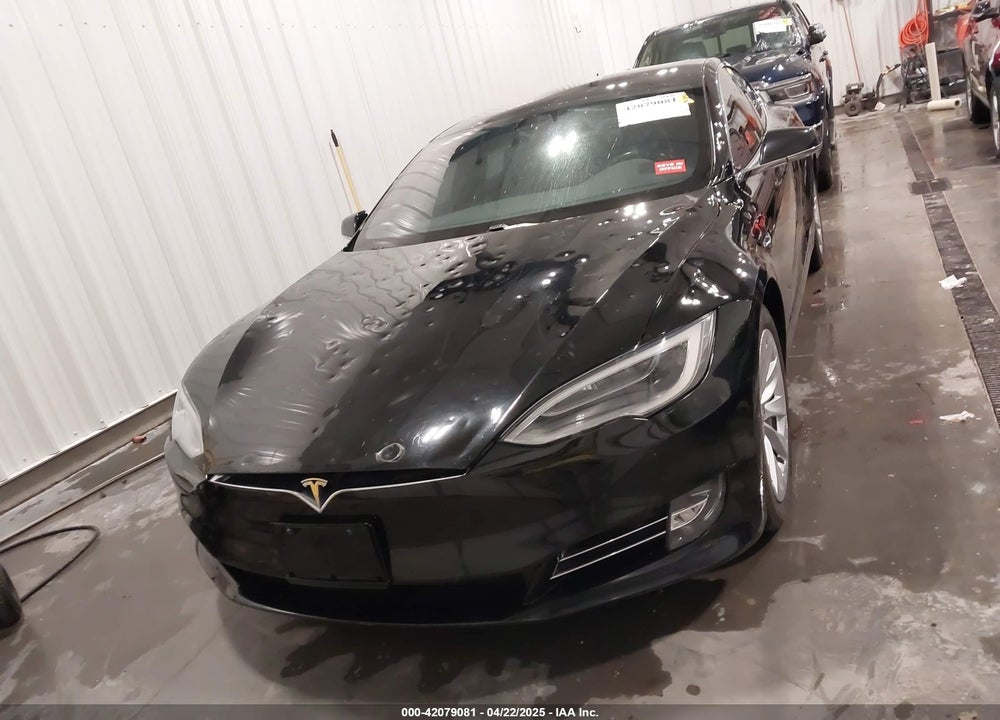 2018 TESLA MODEL S 100D/75D/P100D VIN: 5YJSA1E2XJF248751