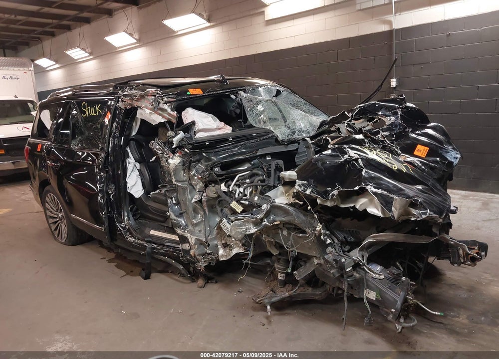 2019 LINCOLN NAVIGATOR VIN: 5LMJJ2LT2KEL00267