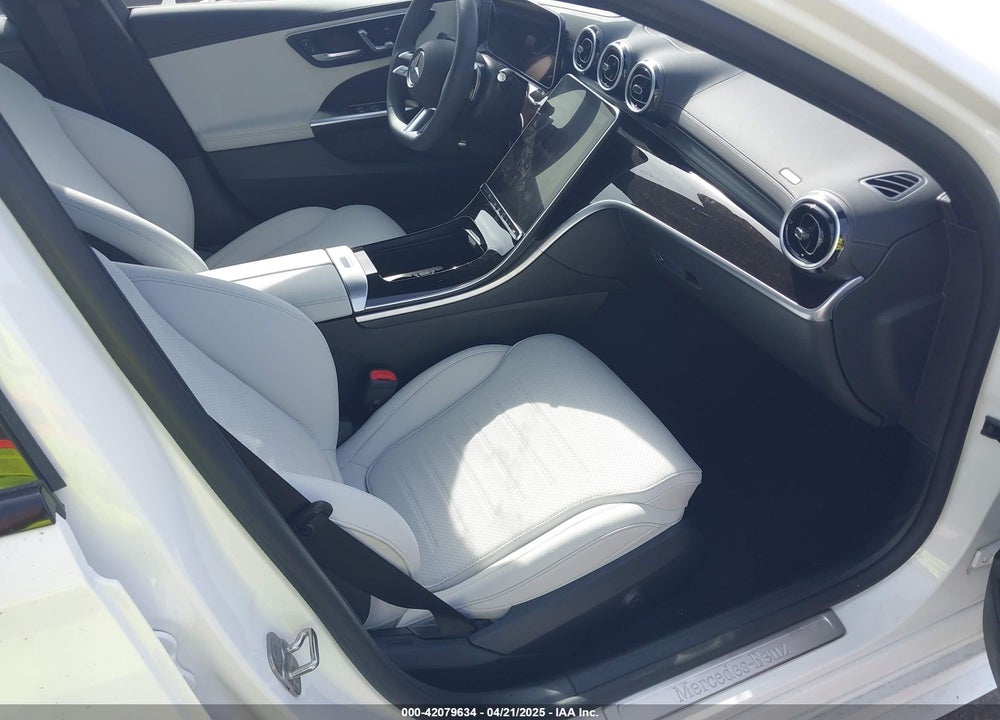 2024 MERCEDES-BENZ C 300 VIN: W1KAF4GB8RR227839