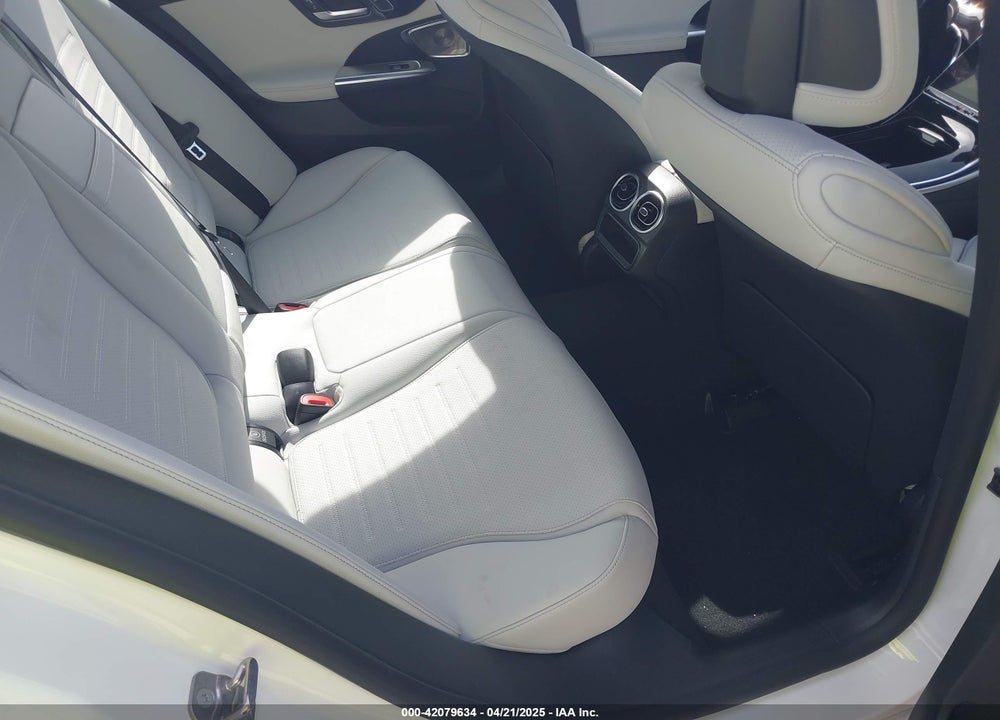2024 MERCEDES-BENZ C 300 VIN: W1KAF4GB8RR227839