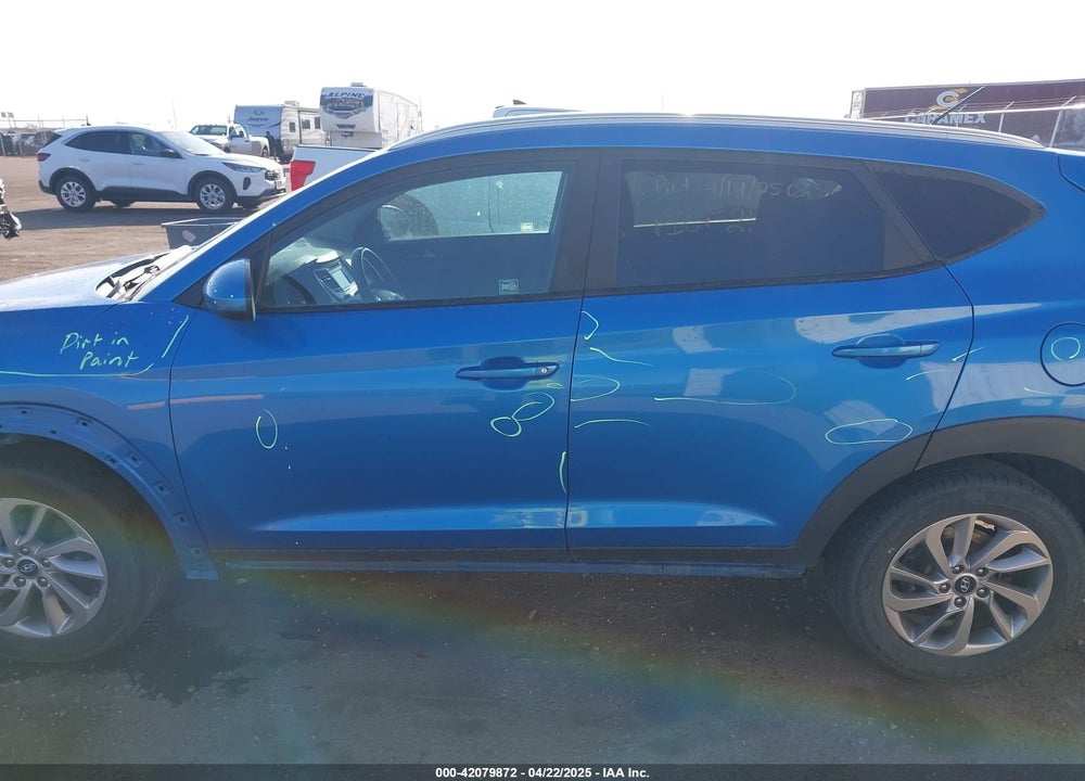 2017 HYUNDAI TUCSON VIN: KM8J3CA49HU468324