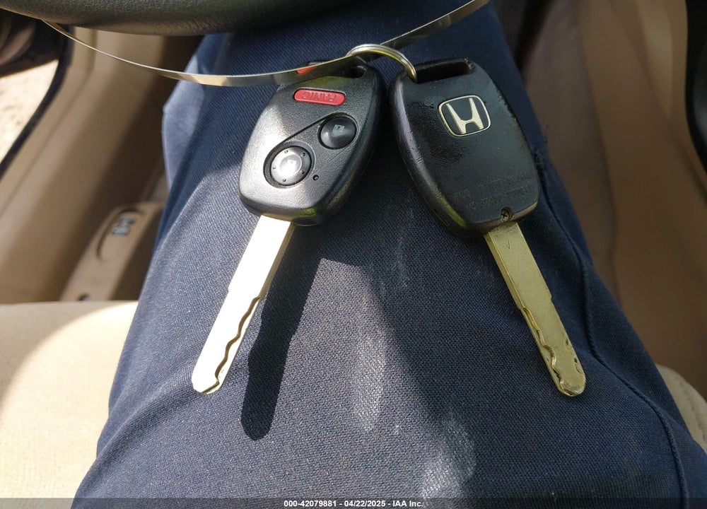 2006 HONDA CIVIC LX VIN: 1HGFA16526L099753