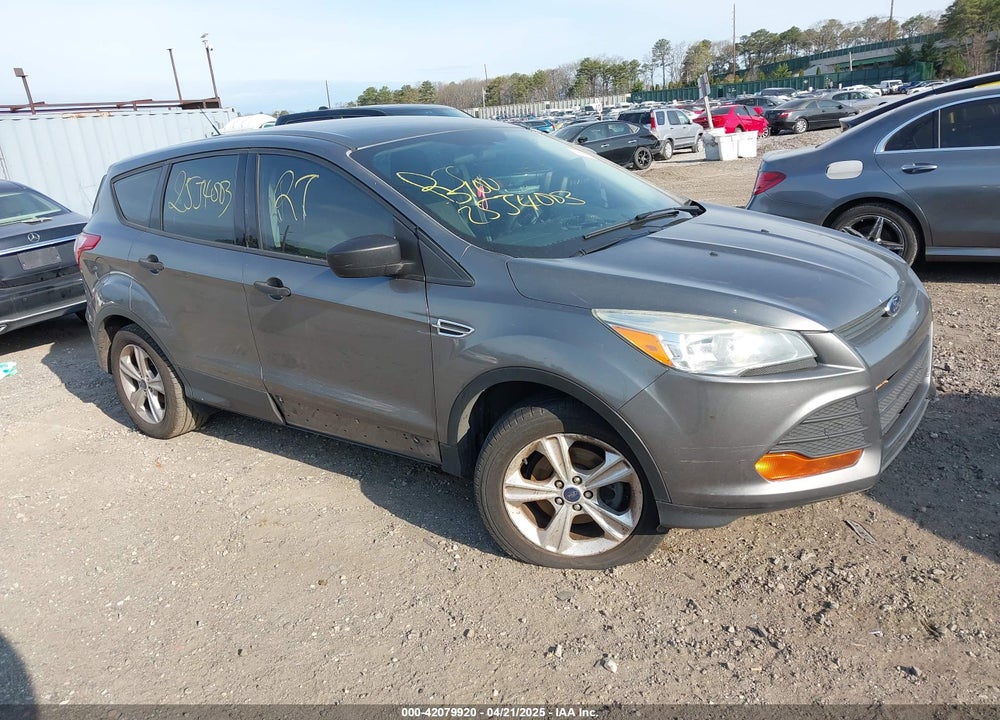2014 FORD ESCAPE S VIN: 1FMCU0F75EUE33203