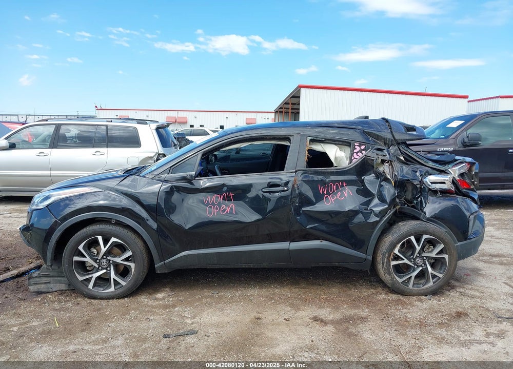 2020 TOYOTA C-HR XLE VIN: NMTKHMBX0LR103907