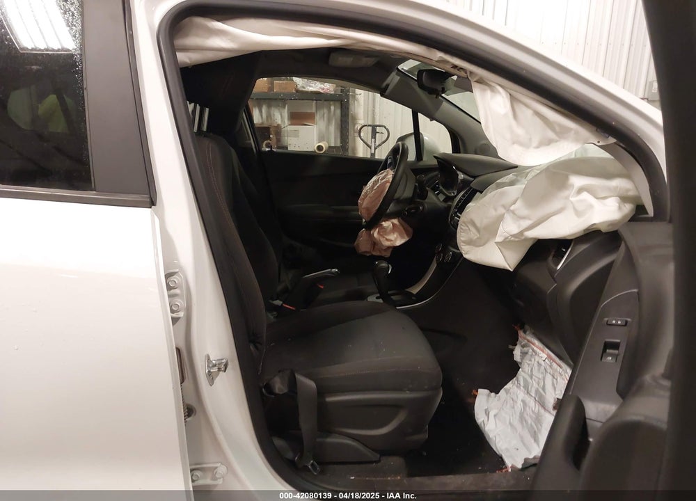 2020 CHEVROLET TRAX VIN: KL7CJKSB0LB318257