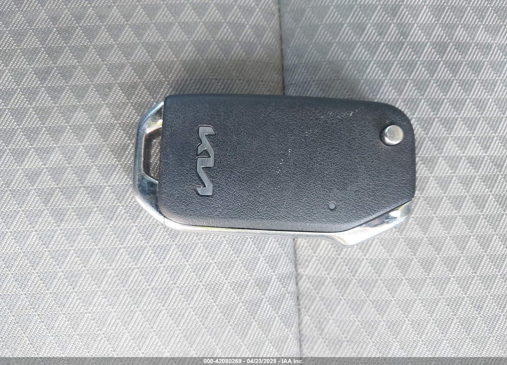 2025 KIA SOUL VIN: KNDJ23AU7S7937049
