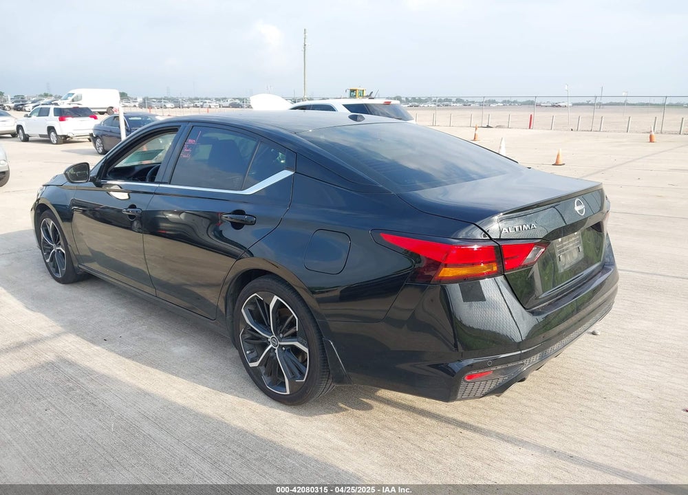 2024 NISSAN ALTIMA SR FWD VIN: 1N4BL4CV1RN424324