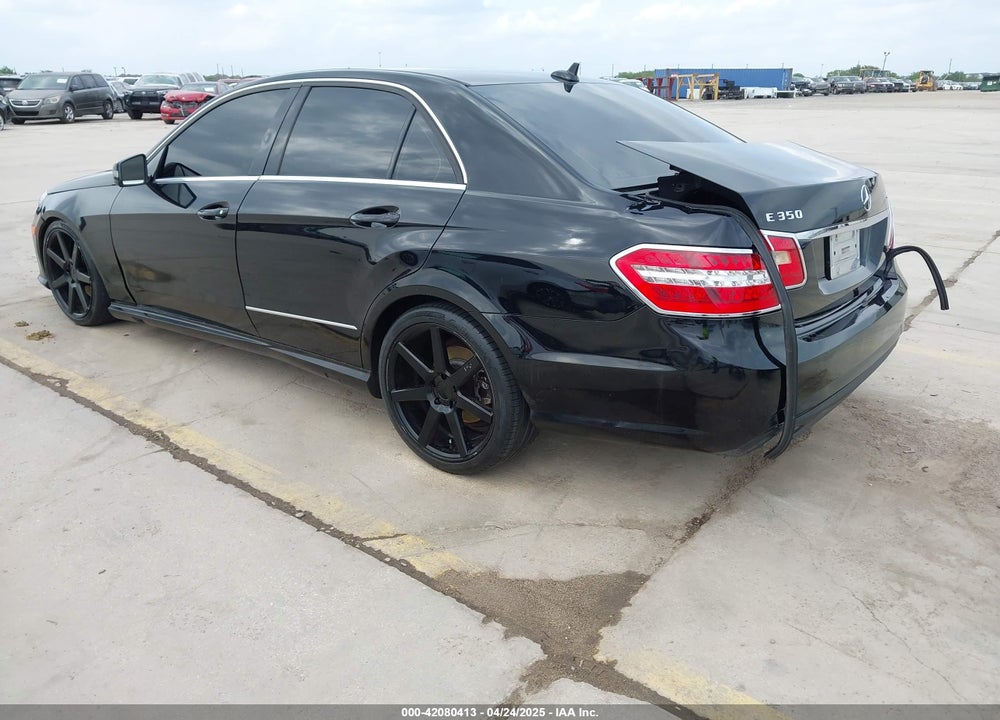 2011 MERCEDES-BENZ E-CLASS VIN: WDDHF8HB5BA461204
