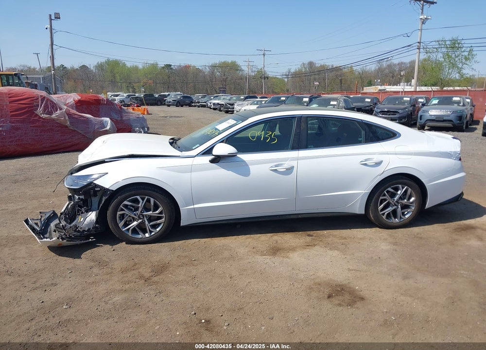 2023 HYUNDAI SONATA VIN: KMHL14JA4PA304084