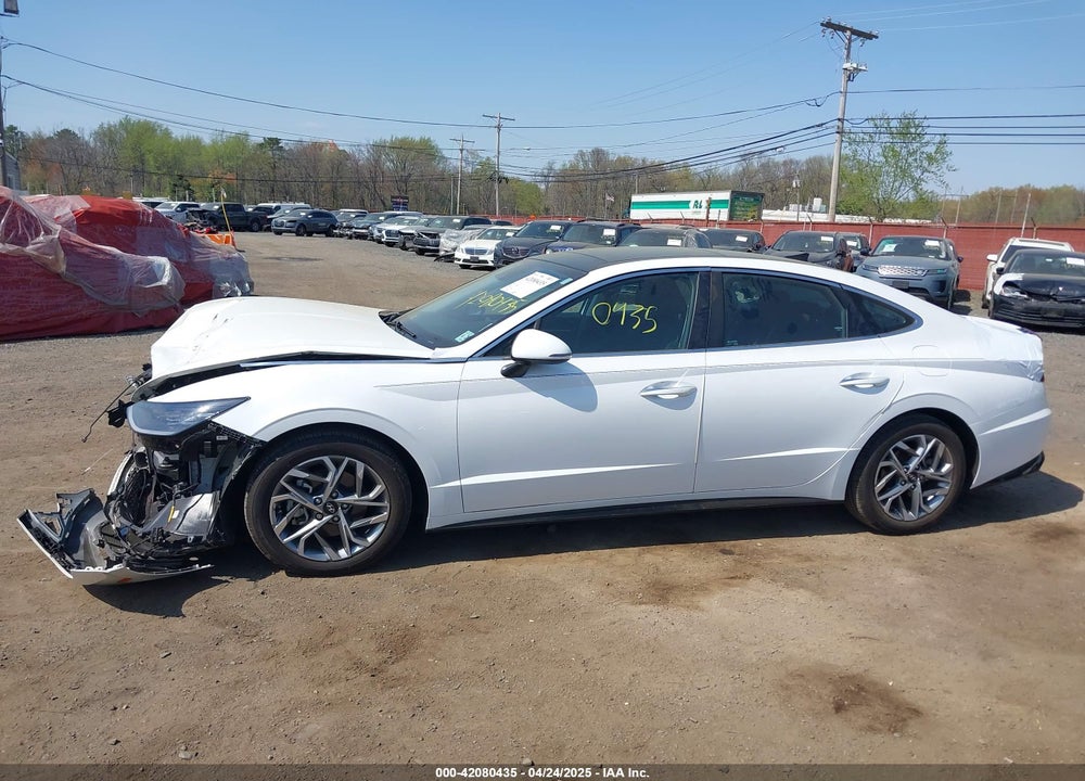 2023 HYUNDAI SONATA VIN: KMHL14JA4PA304084