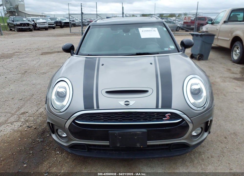 2018 MINI CLUBMAN VIN: WMWLU5C54J2G03108