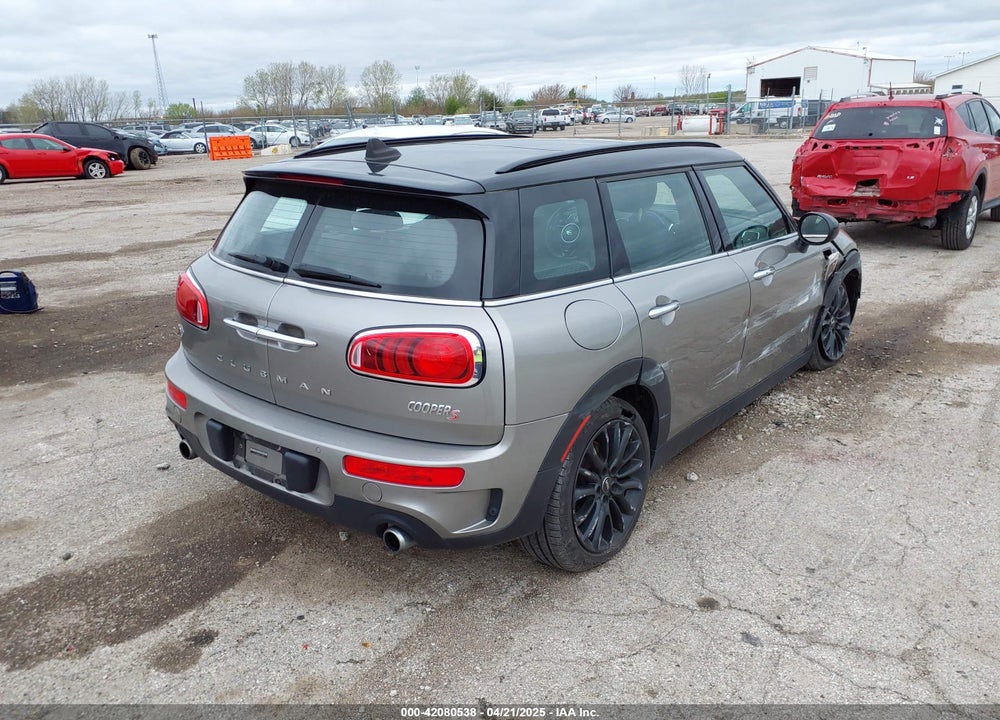 2018 MINI CLUBMAN VIN: WMWLU5C54J2G03108