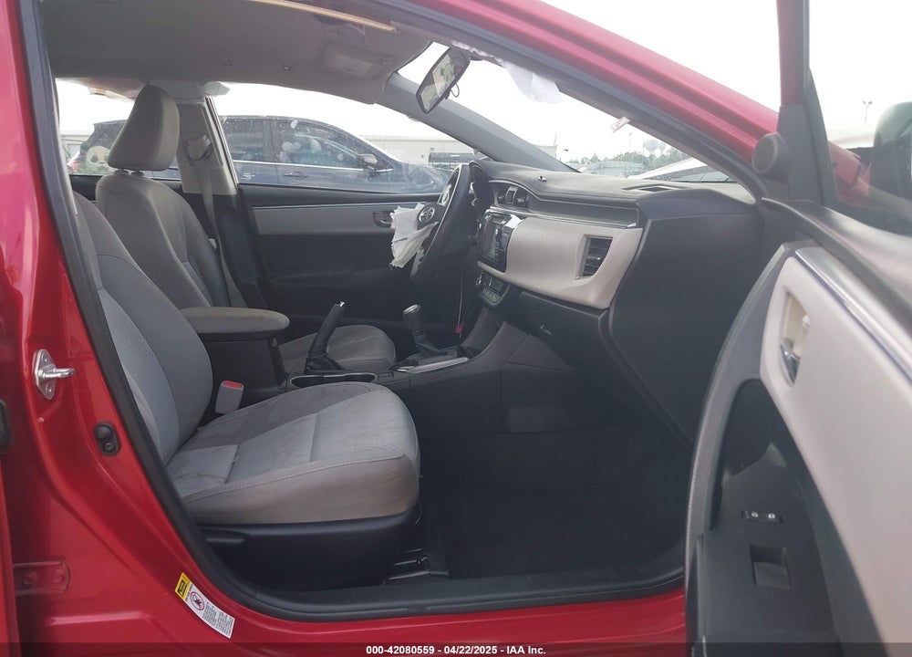 2015 TOYOTA COROLLA LE VIN: 5YFBURHE5FP358033