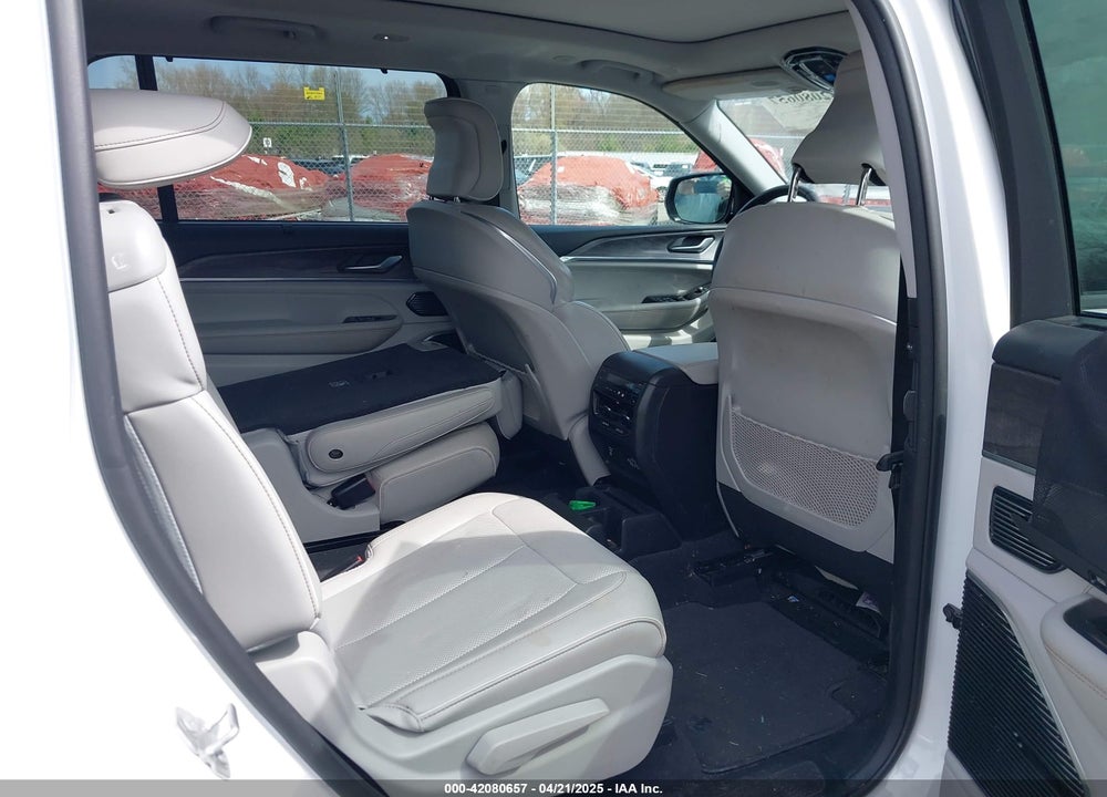 2022 JEEP GRAND CHEROKEE L OVERLAND 4X4 VIN: 1C4RJKDG9N8559384