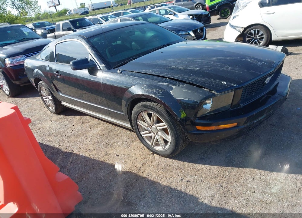 2007 FORD MUSTANG V6 DELUXE/V6 PREMIUM VIN: 1ZVFT80N975339457
