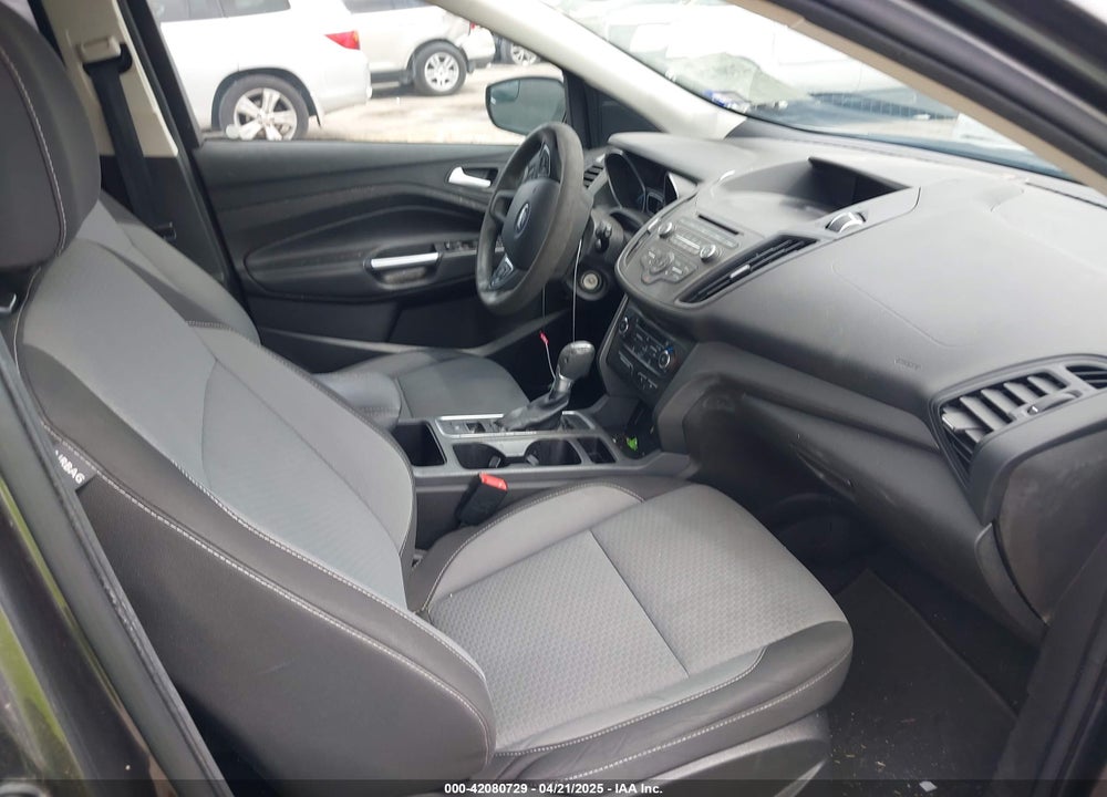 2017 FORD ESCAPE SE VIN: 1FMCU0GD1HUD66091