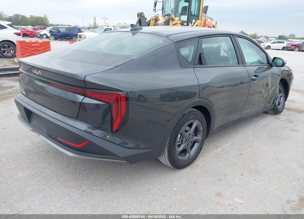 2025 KIA K4 VIN: 3KPFT4DE9SE049898