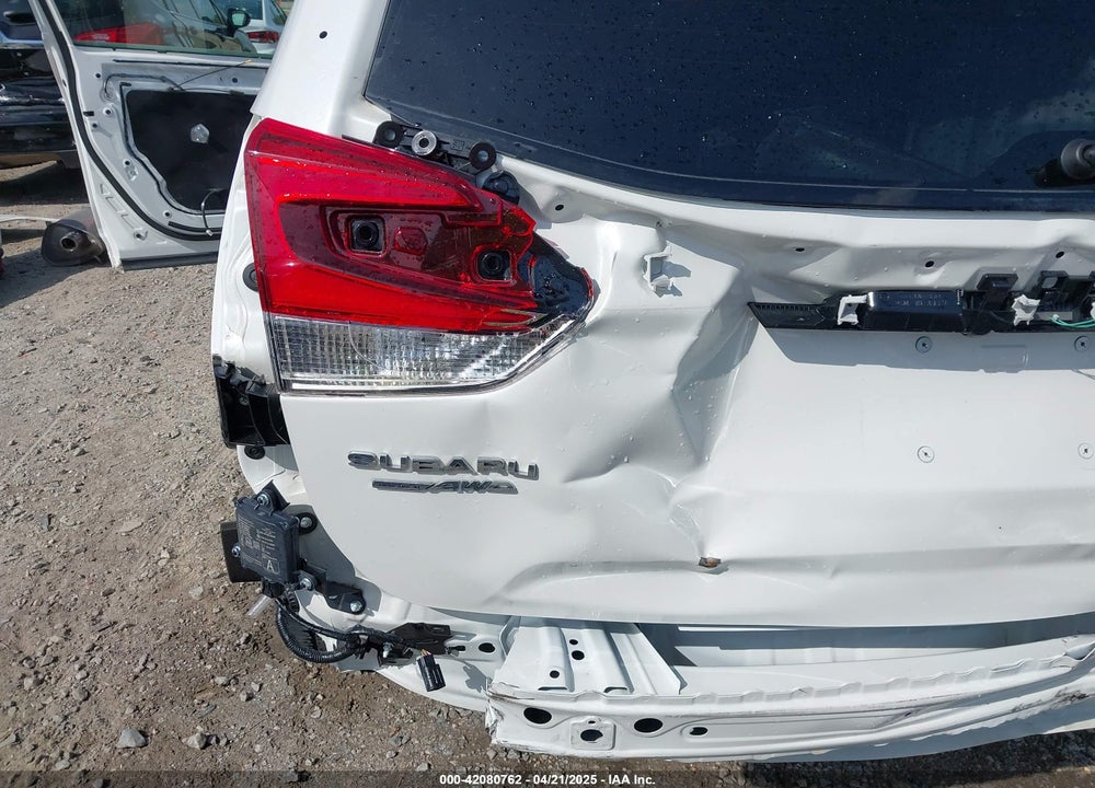 2022 SUBARU FORESTER LIMITED VIN: JF2SKAPC3NH435825