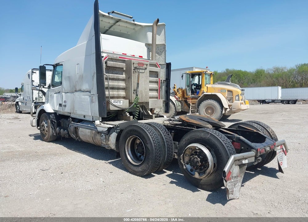 2023 VOLVO VNR VIN: 4V4WC9EH7PN618941
