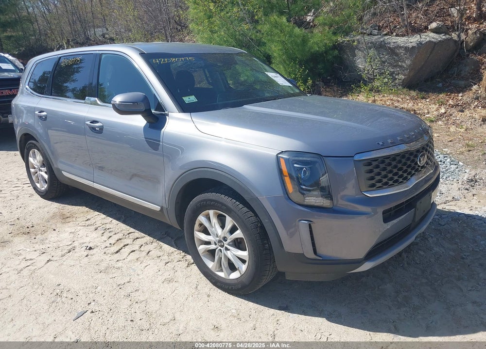 2020 KIA TELLURIDE LX VIN: 5XYP2DHC3LG073697