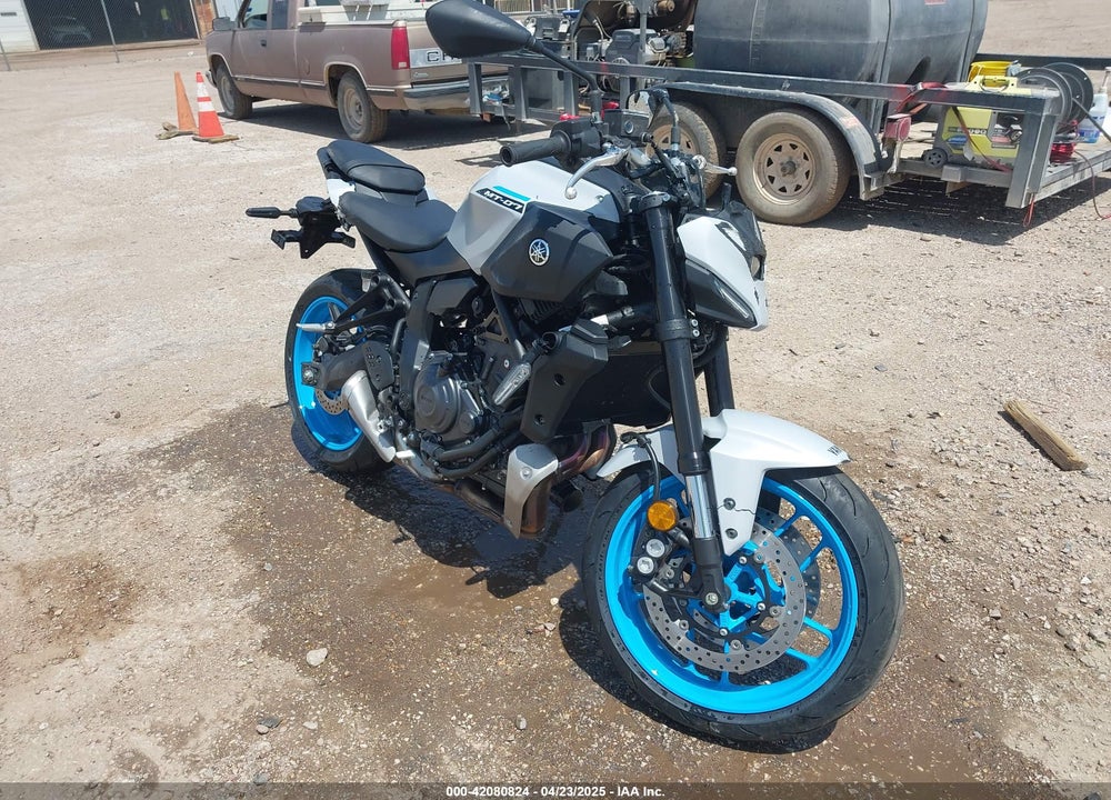 2025 YAMAHA MTN690 VIN: JYARM48E1SA001315