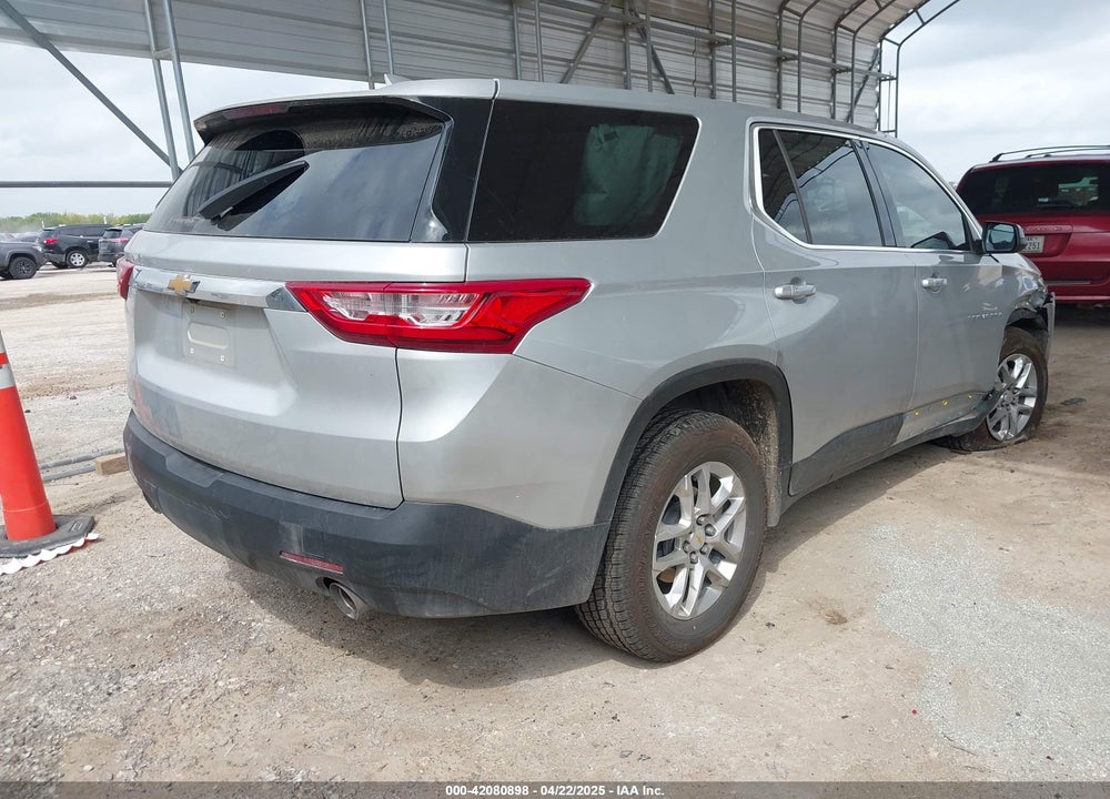 2021 CHEVROLET TRAVERSE FWD LS VIN: 1GNERFKWXMJ232175