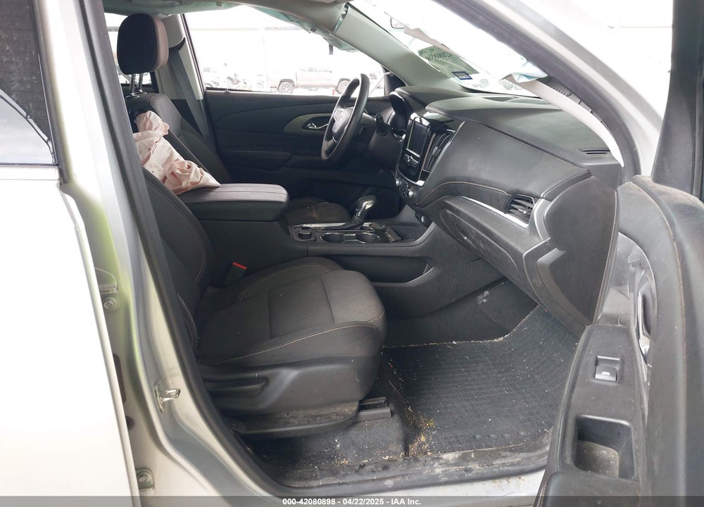 2021 CHEVROLET TRAVERSE FWD LS VIN: 1GNERFKWXMJ232175