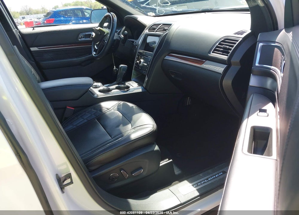 2018 FORD EXPLORER VIN: 1FM5K8HT5JGB55905