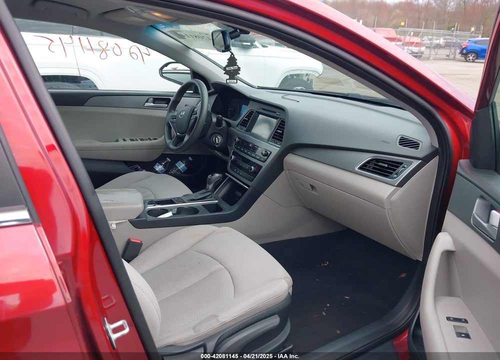 2016 HYUNDAI SONATA VIN: 5NPE24AF8GH376033