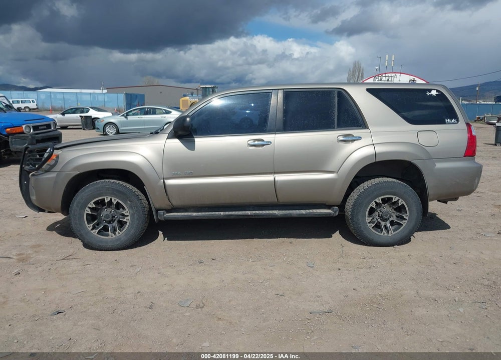 2007 TOYOTA 4RUNNER VIN: JTEBU14R070122357